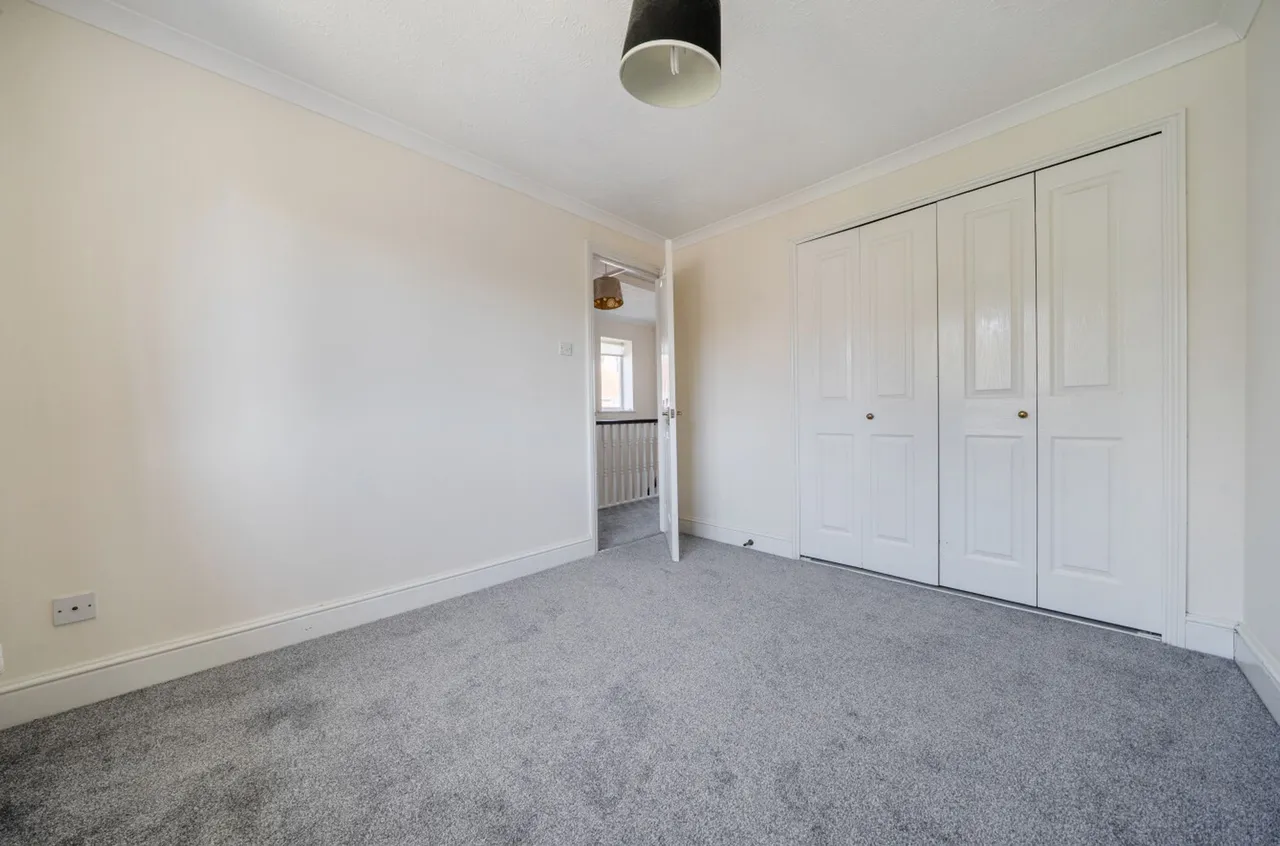 Wolsey Close, Nyetimber, PO21, photo 13