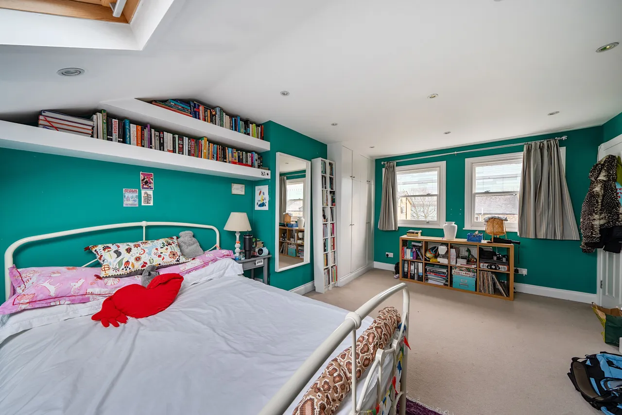 71 Macfarlane Road, London, photo 6