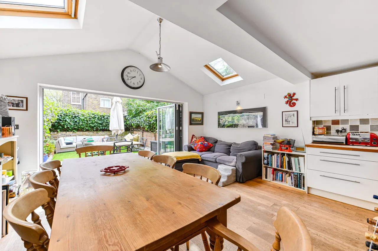 71 Macfarlane Road, London, photo 10