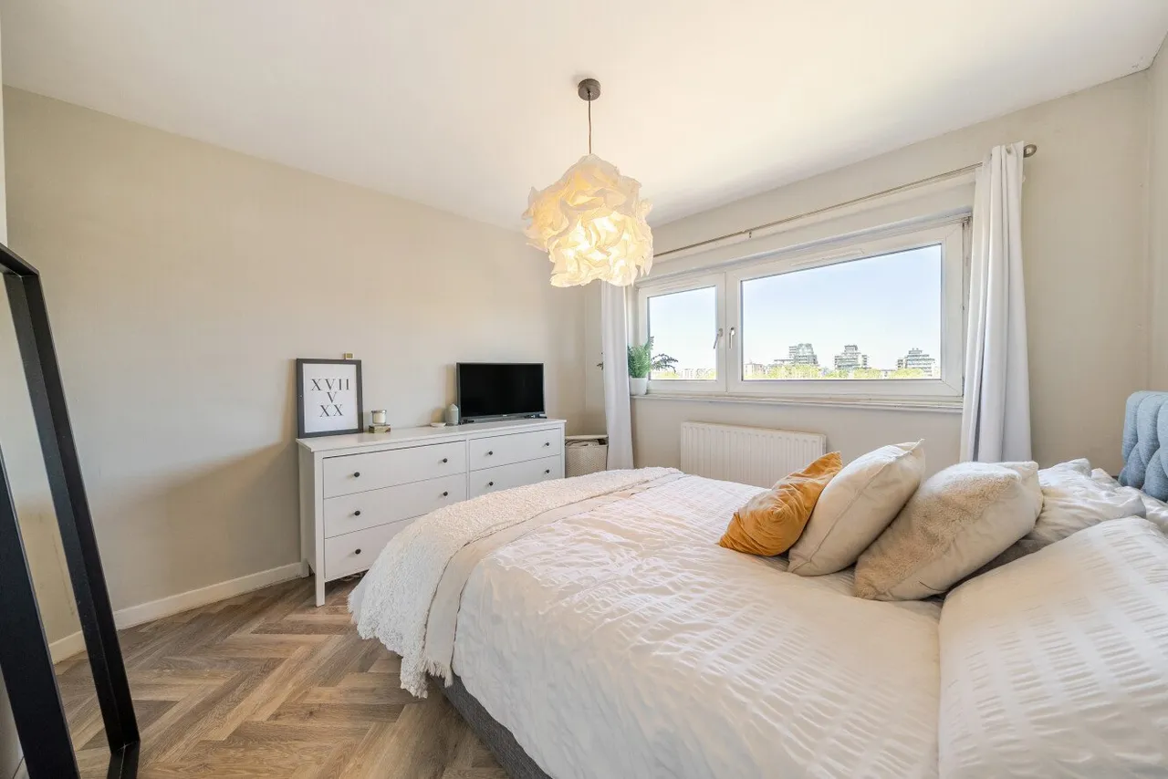 Turenne Close, Battersea, London, SW18, photo 9