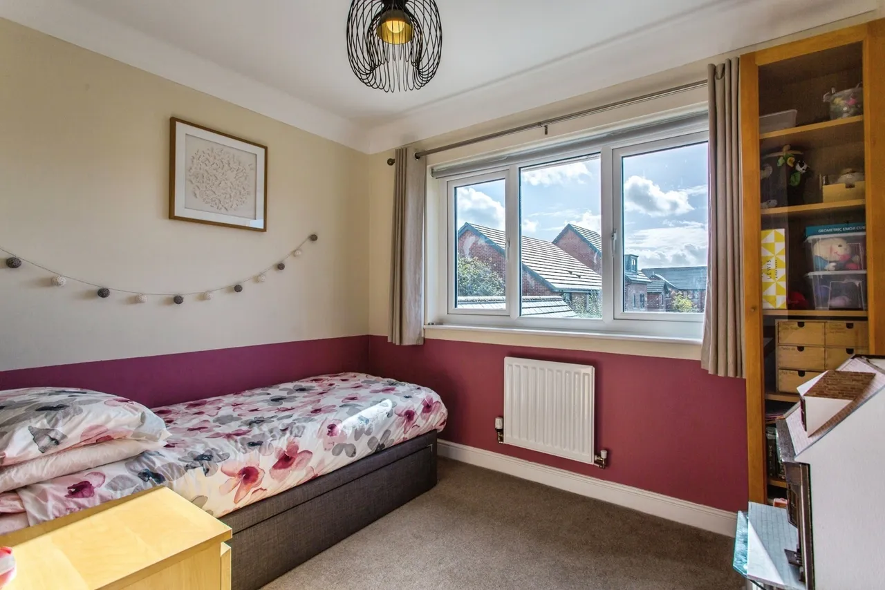 Thetford Drive, Leyland, PR25, photo 19