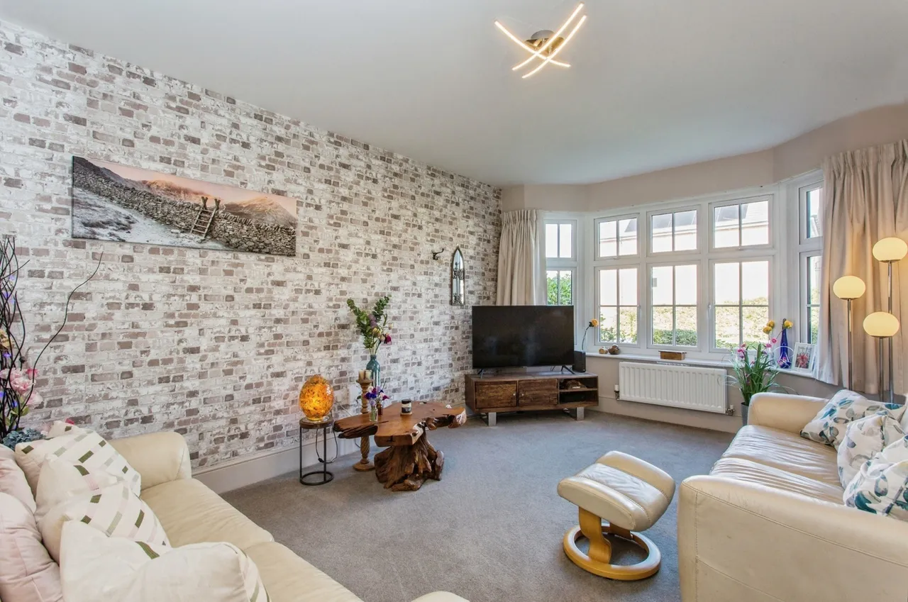Thetford Drive, Leyland, PR25, photo 5