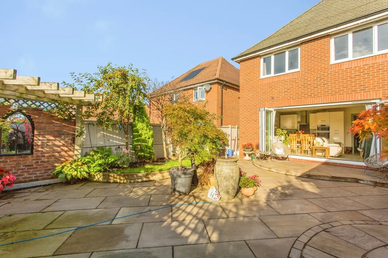 Thetford Drive, Leyland, PR25, photo 24