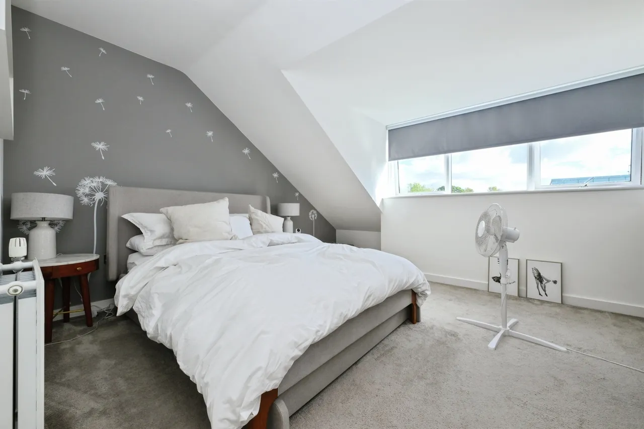 Cowper Close, Ware, SG12, photo 13