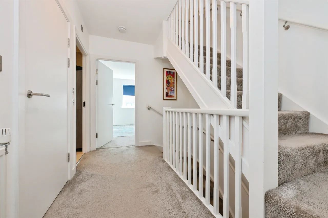 Cowper Close, Ware, SG12, photo 12