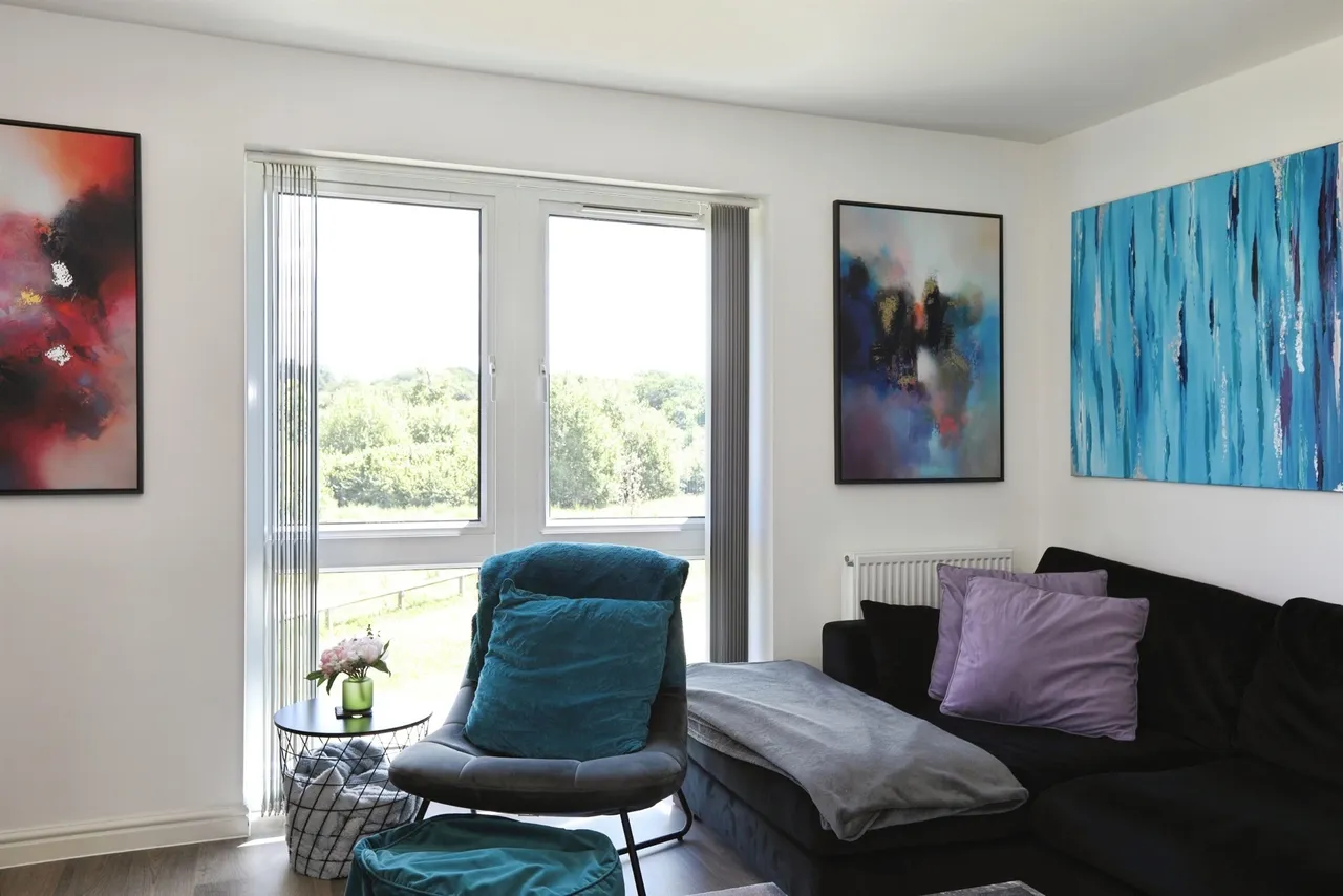 Icarus Avenue, Burgess Hill, RH15, photo 8