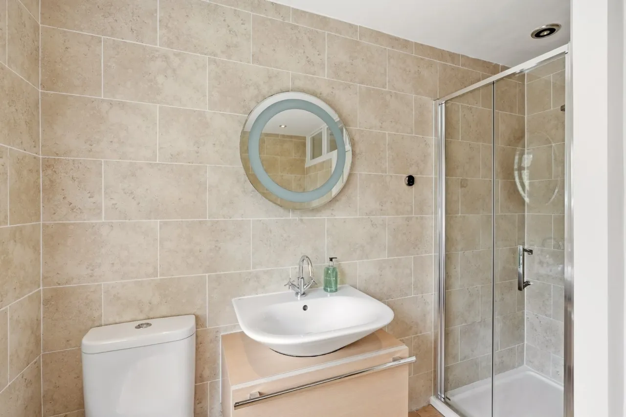 Manor Road, West Bergholt, CO6, photo 27