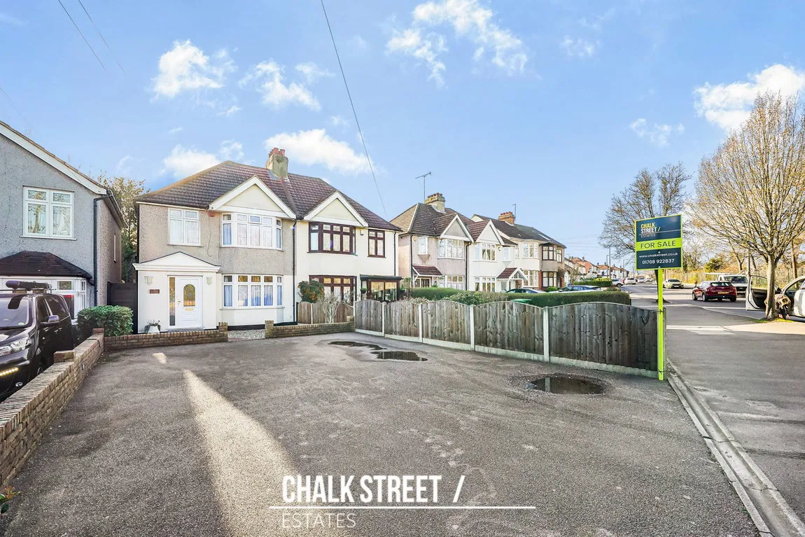 Slewins Lane, Hornchurch, RM11, photo 28