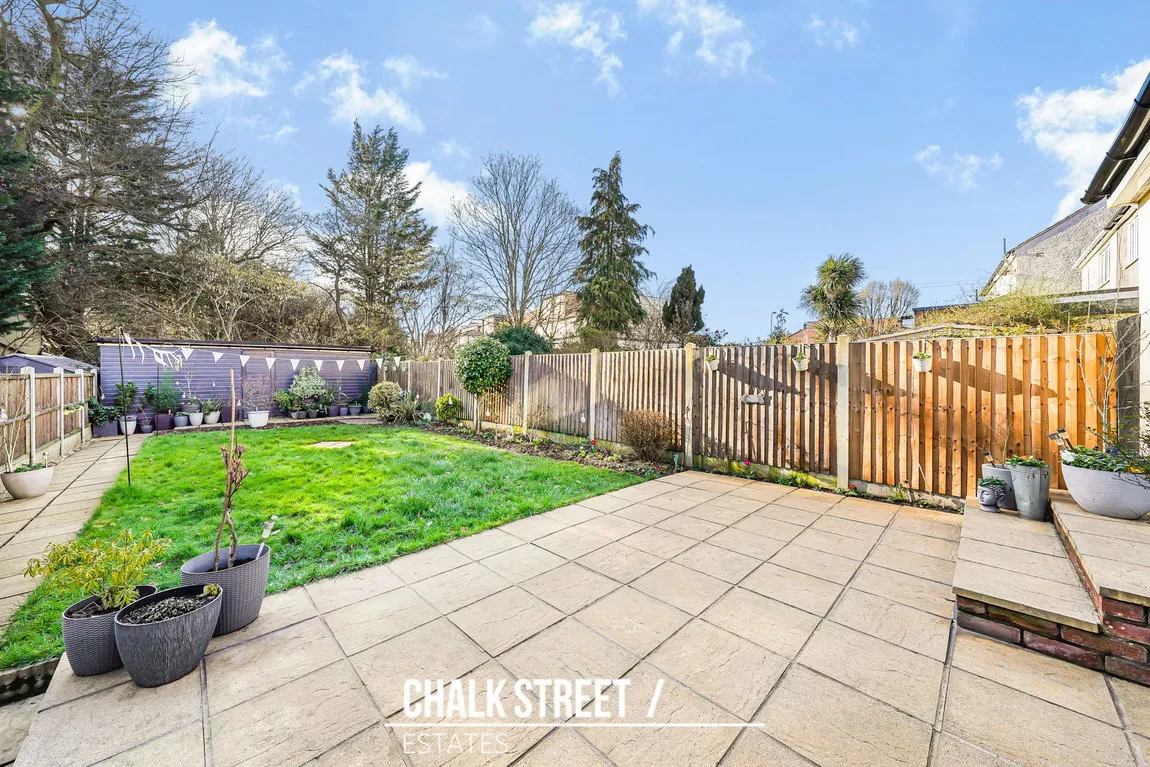 Slewins Lane, Hornchurch, RM11, photo 24