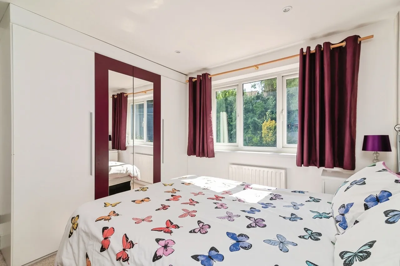 Newgate Close, Carlton, Nottingham, Nottinghamshire, NG4, photo 14
