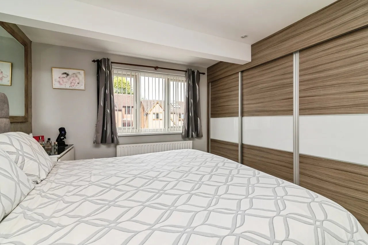Newgate Close, Carlton, Nottingham, Nottinghamshire, NG4, photo 11