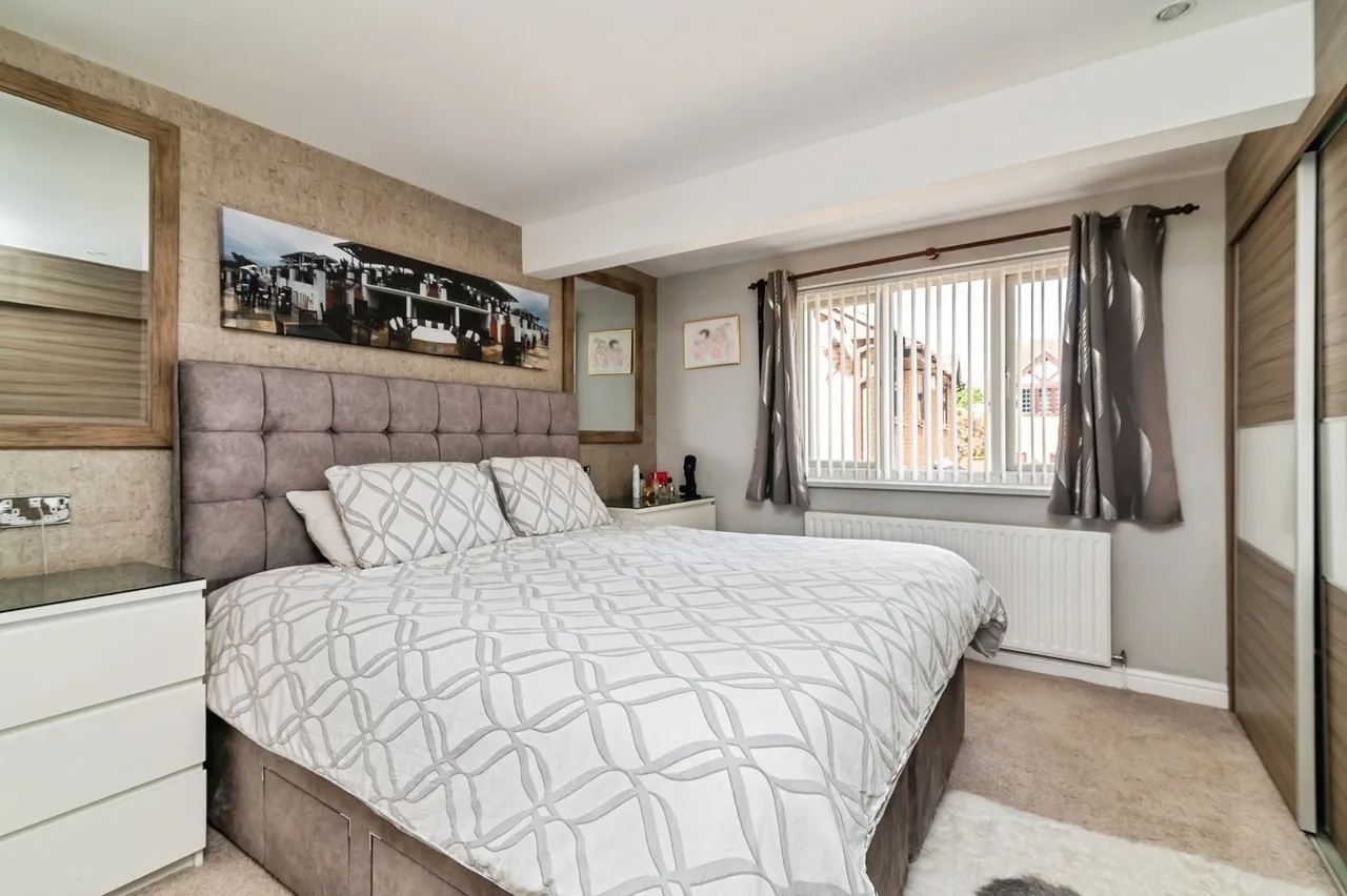 Newgate Close, Carlton, Nottingham, Nottinghamshire, NG4, photo 12