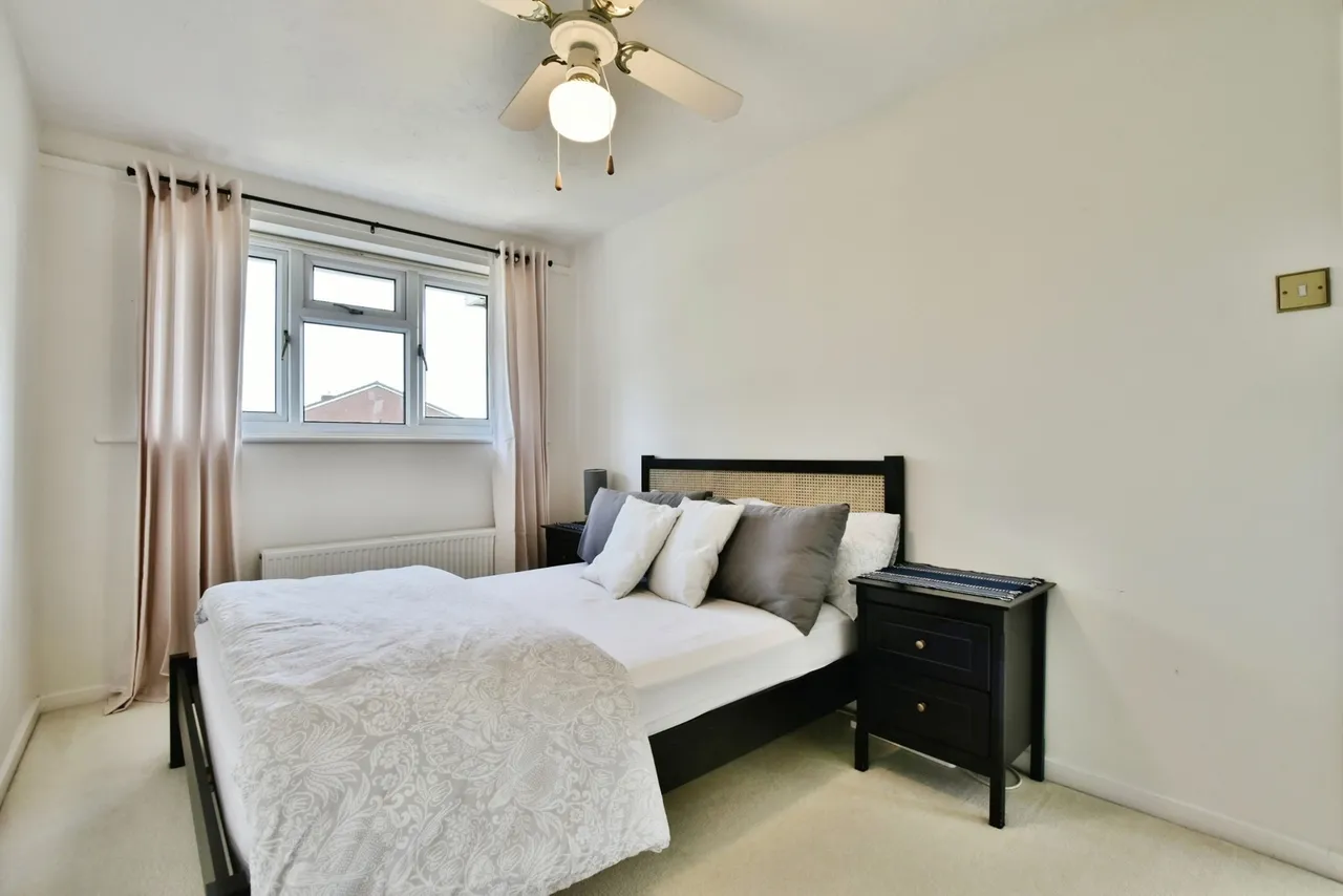 Turnberry Drive, Wilmslow, Cheshire, SK9, photo 9