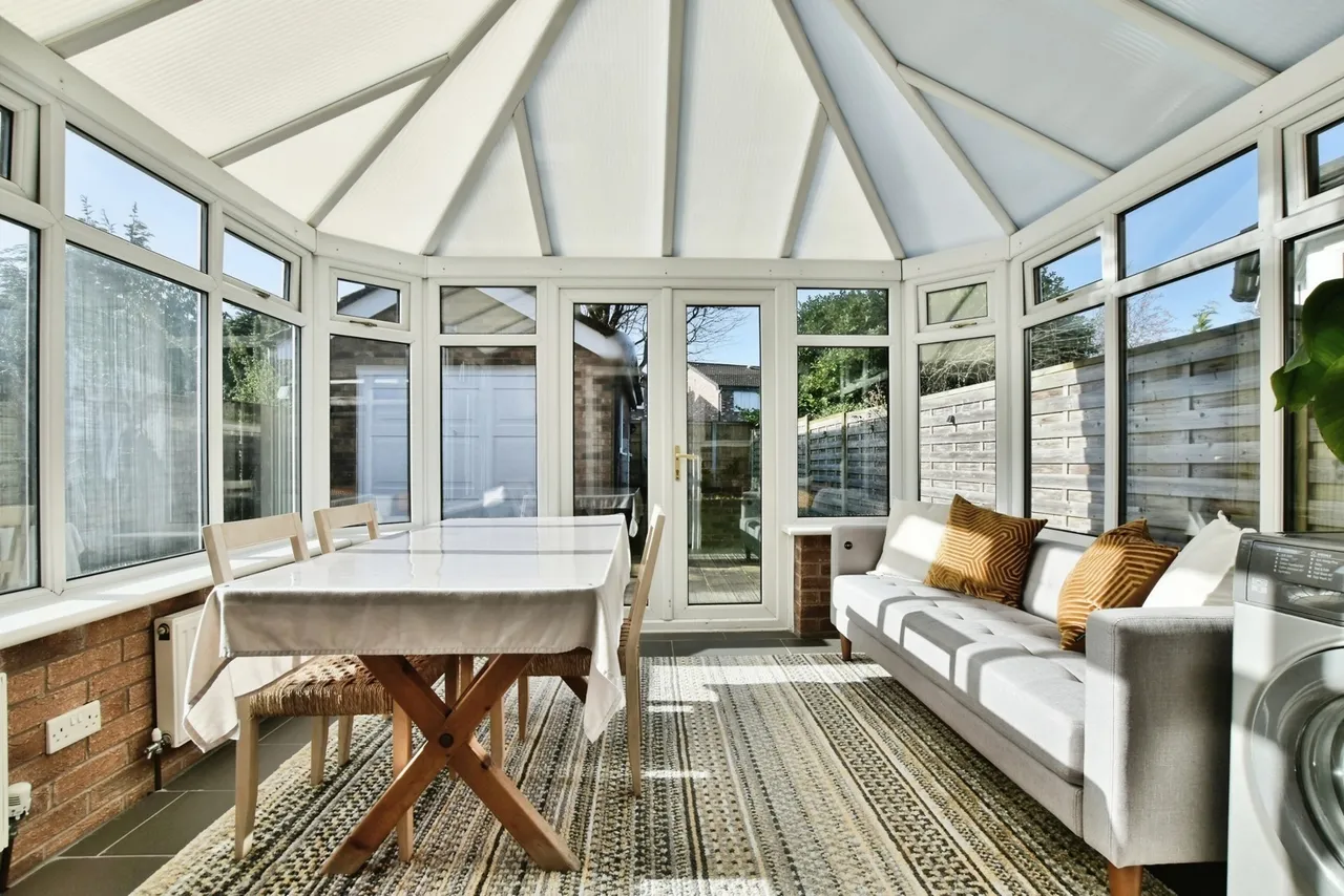 Turnberry Drive, Wilmslow, Cheshire, SK9, photo 5