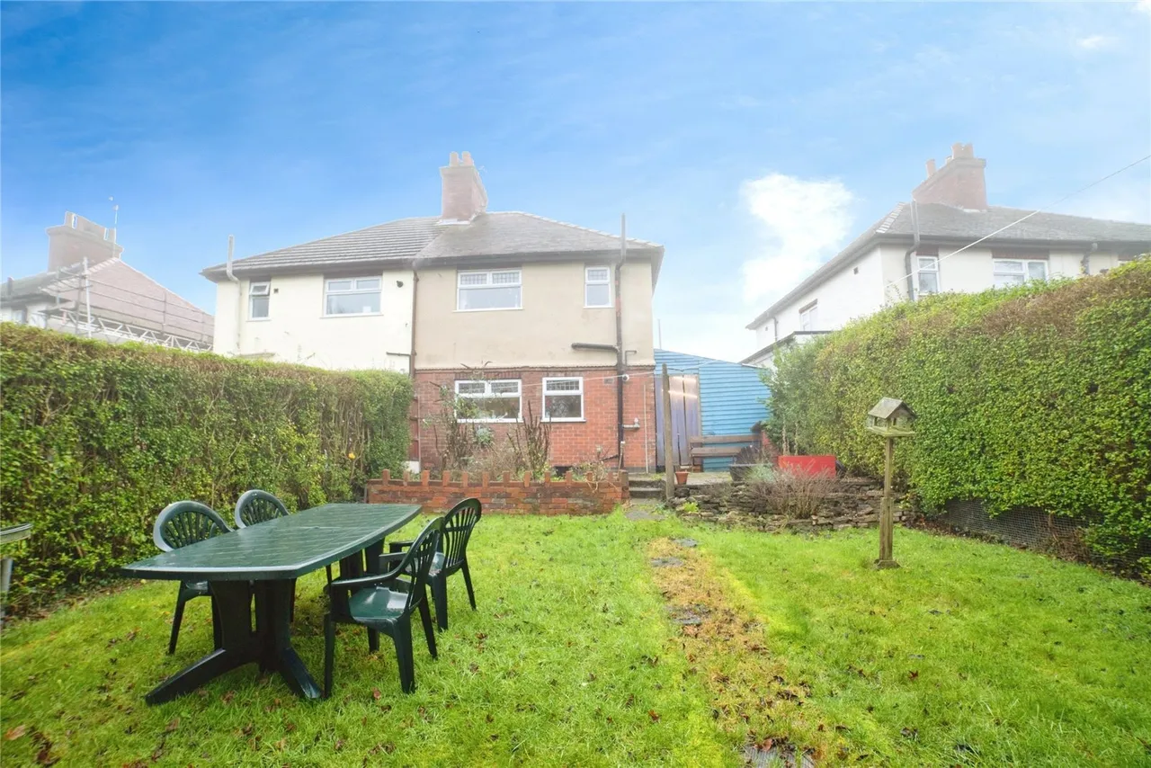 The Crescent, Sutton-in-Ashfield, NG17, photo 14