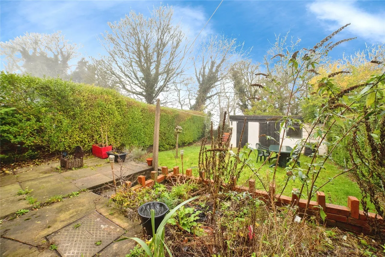The Crescent, Sutton-in-Ashfield, NG17, photo 16