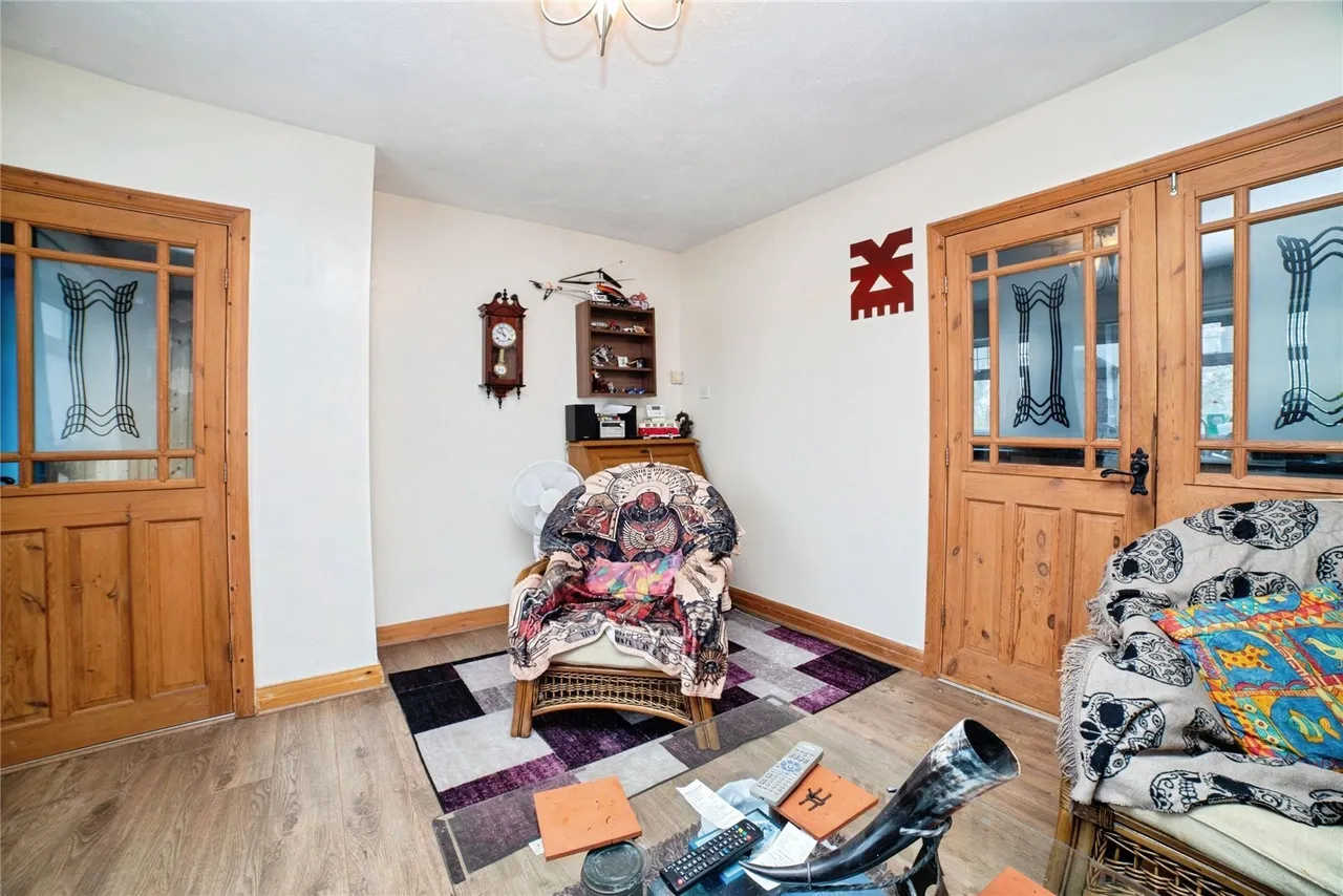 The Crescent, Sutton-in-Ashfield, NG17, photo 6