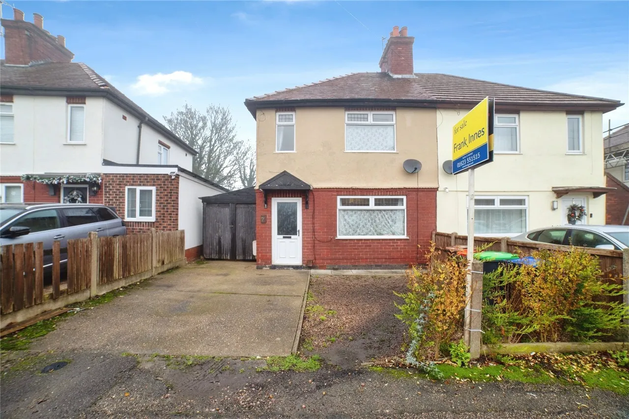 The Crescent, Sutton-in-Ashfield, NG17, photo 31
