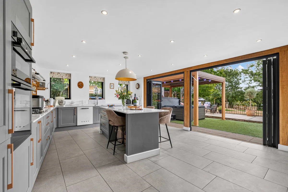 Chapel Road, Weldon, NN17, photo 10