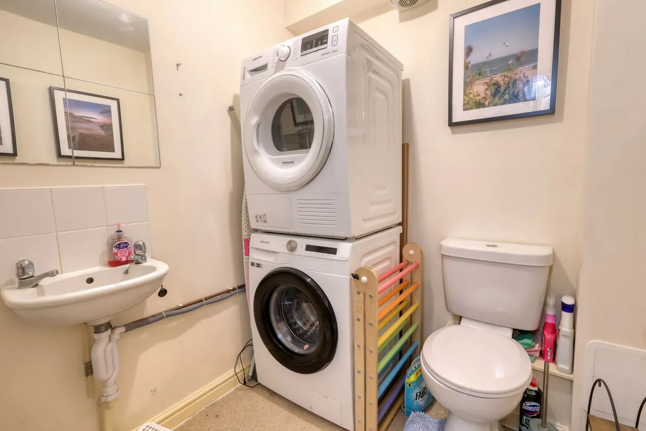 Rectory Court, Princes Risborough, HP27, photo 5