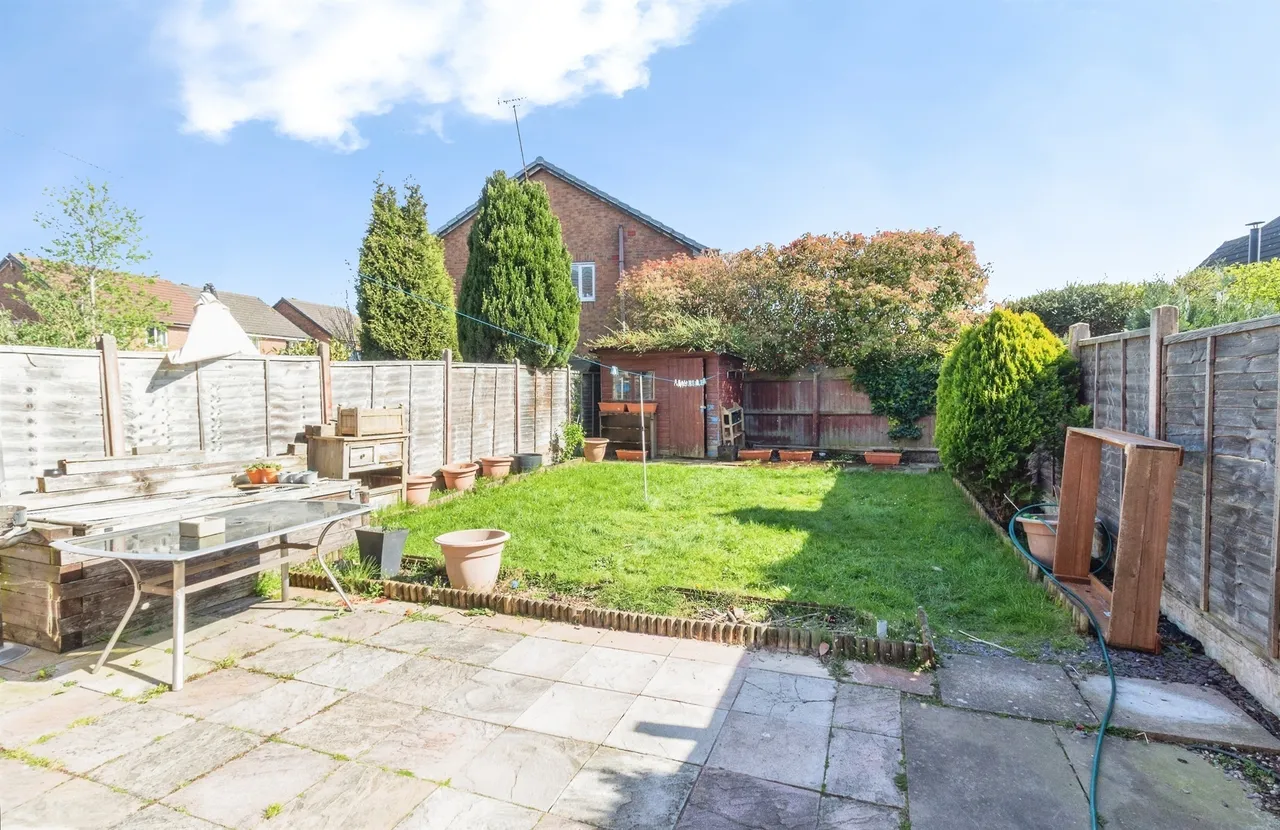 Virginia Avenue, Stafford, ST17, photo 17