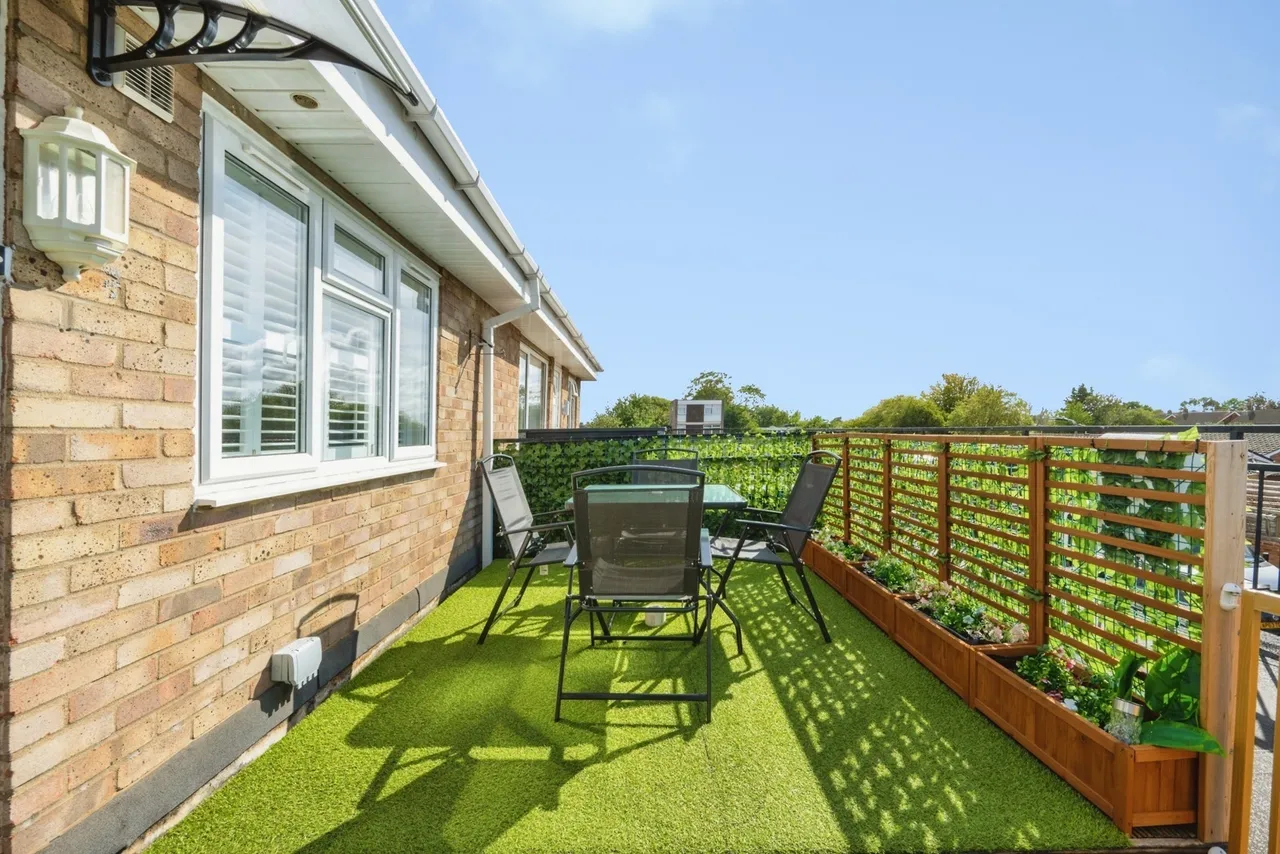 Shaldon Court, Bedford, Bedfordshire, MK40, photo 15