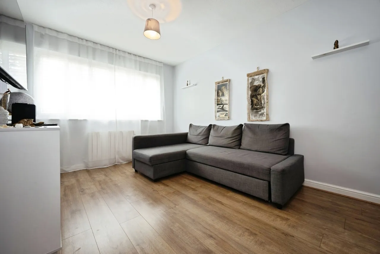Shaldon Court, Bedford, Bedfordshire, MK40, photo 7