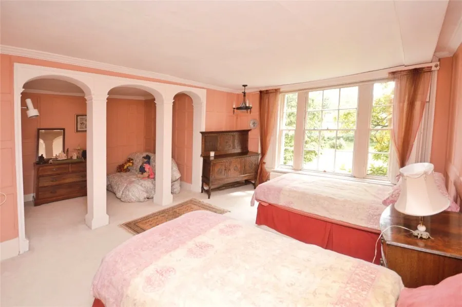 with 8 bedrooms in Bishop's Stortford, CM23, photo 15