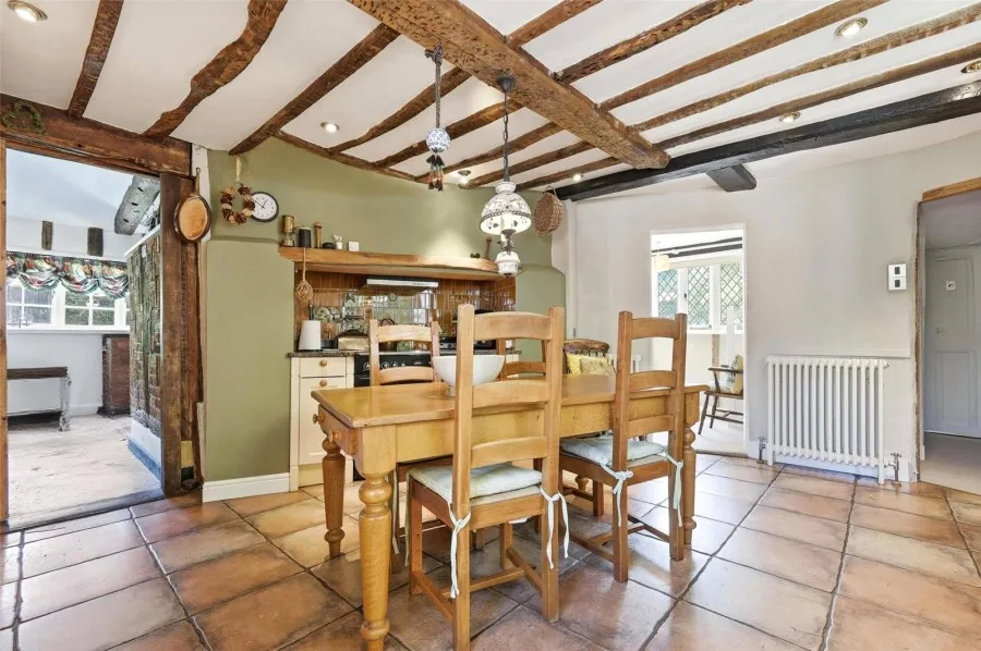 with 8 bedrooms in Bishop's Stortford, CM23, photo 5
