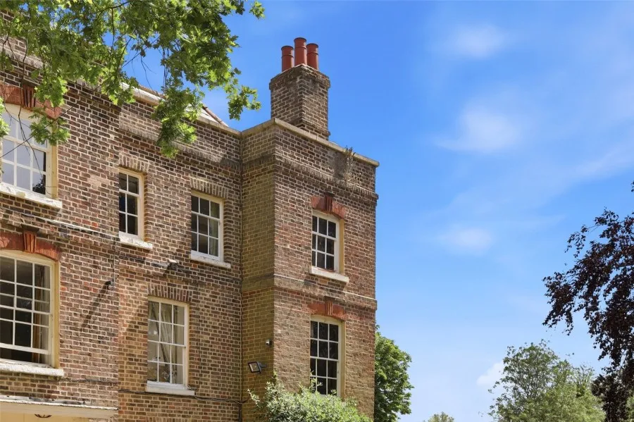 with 8 bedrooms in Bishop's Stortford, CM23, photo 28