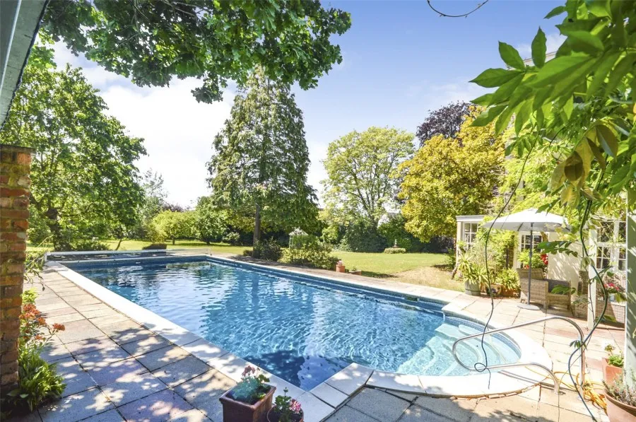 with 8 bedrooms in Bishop's Stortford, CM23, photo 22