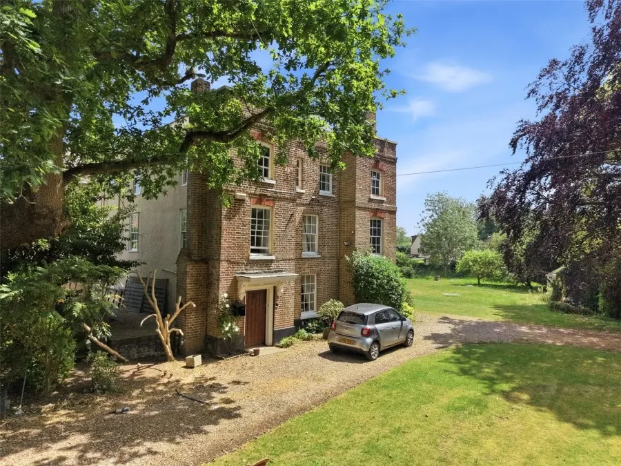 with 8 bedrooms in Bishop's Stortford, CM23, photo 31