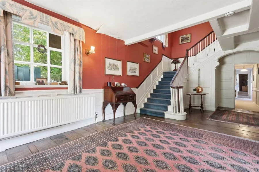 with 8 bedrooms in Bishop's Stortford, CM23, photo 9