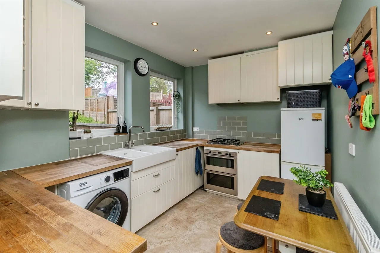 Stafford Road, Cannock, WS11, photo 7