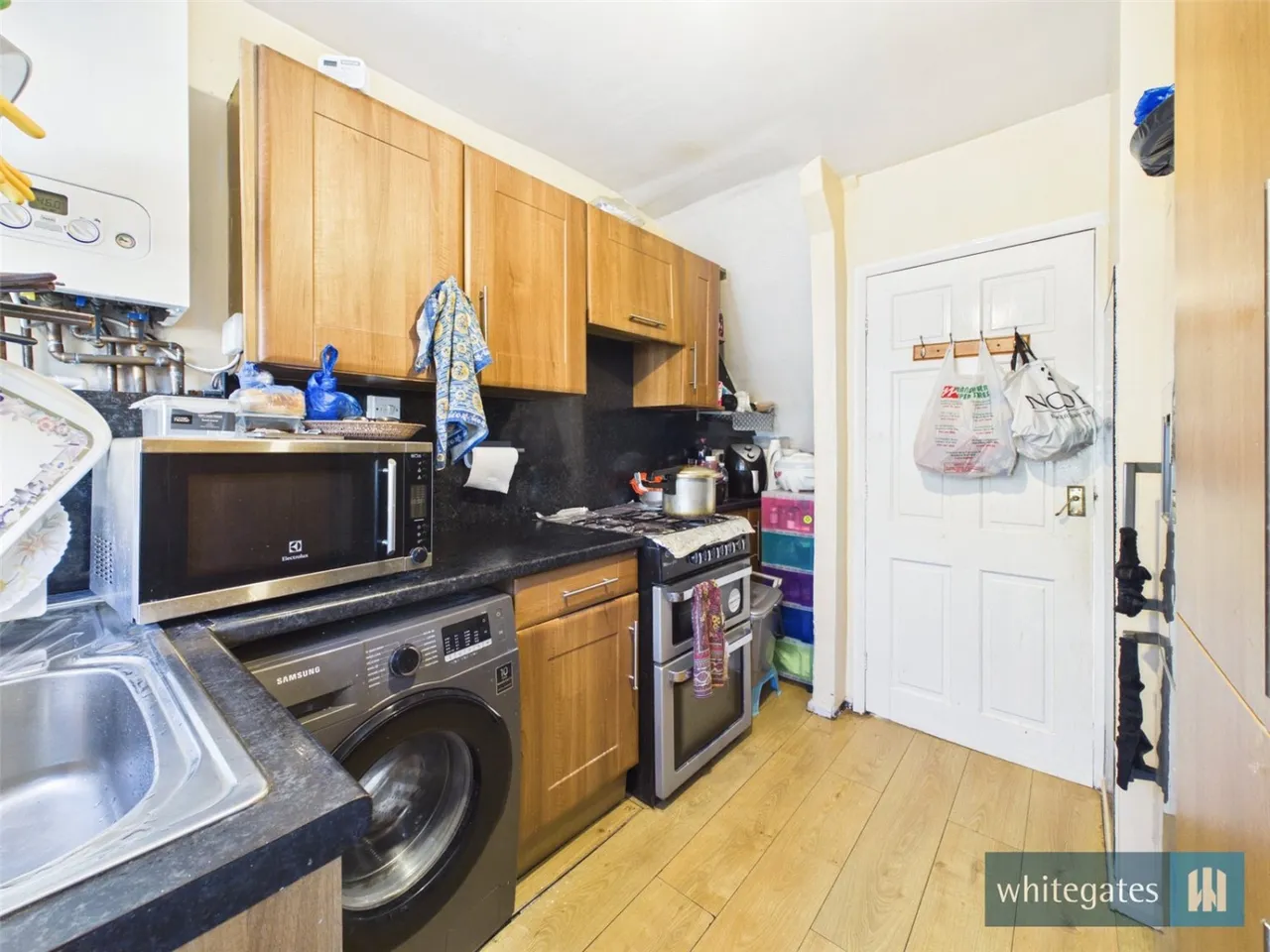 Woodroyd Terrace, Bradford, BD5, photo 4