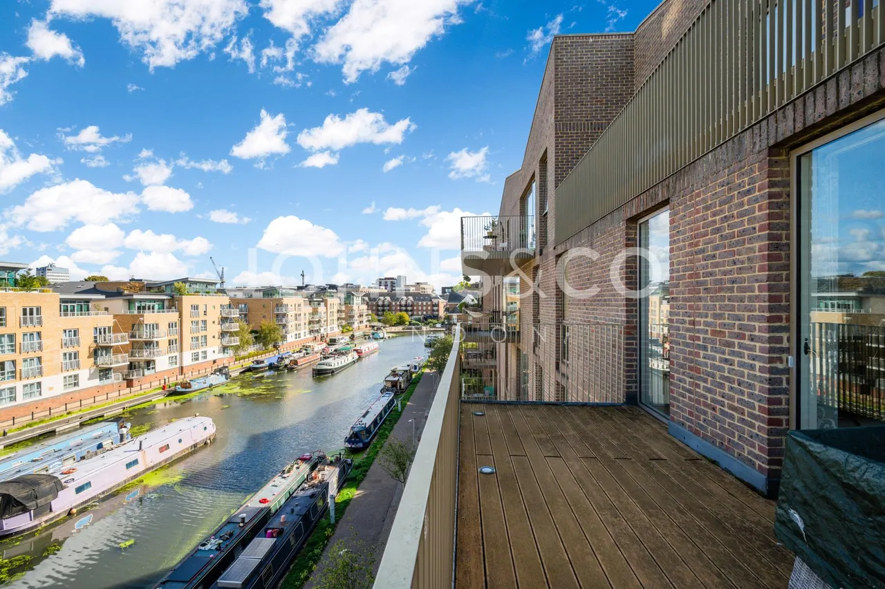 Brentford Lock West, Brentford, TW8, photo 2