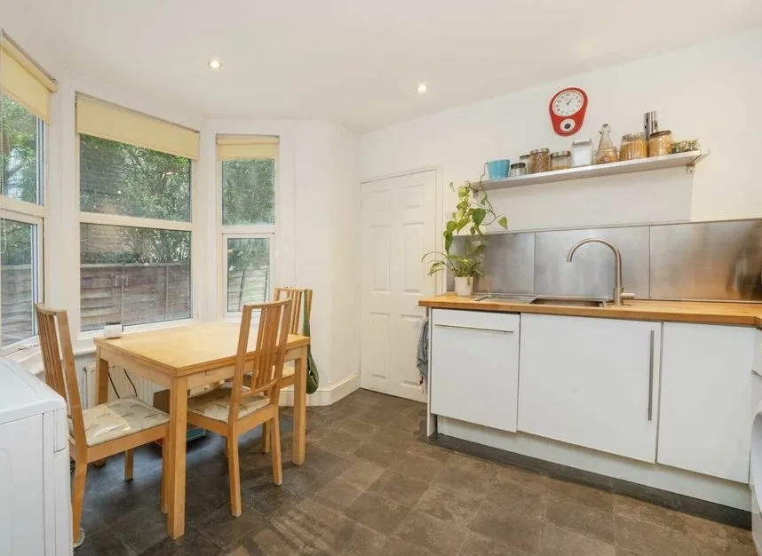 Wightman Road, Finsbury Park, N8, photo 4