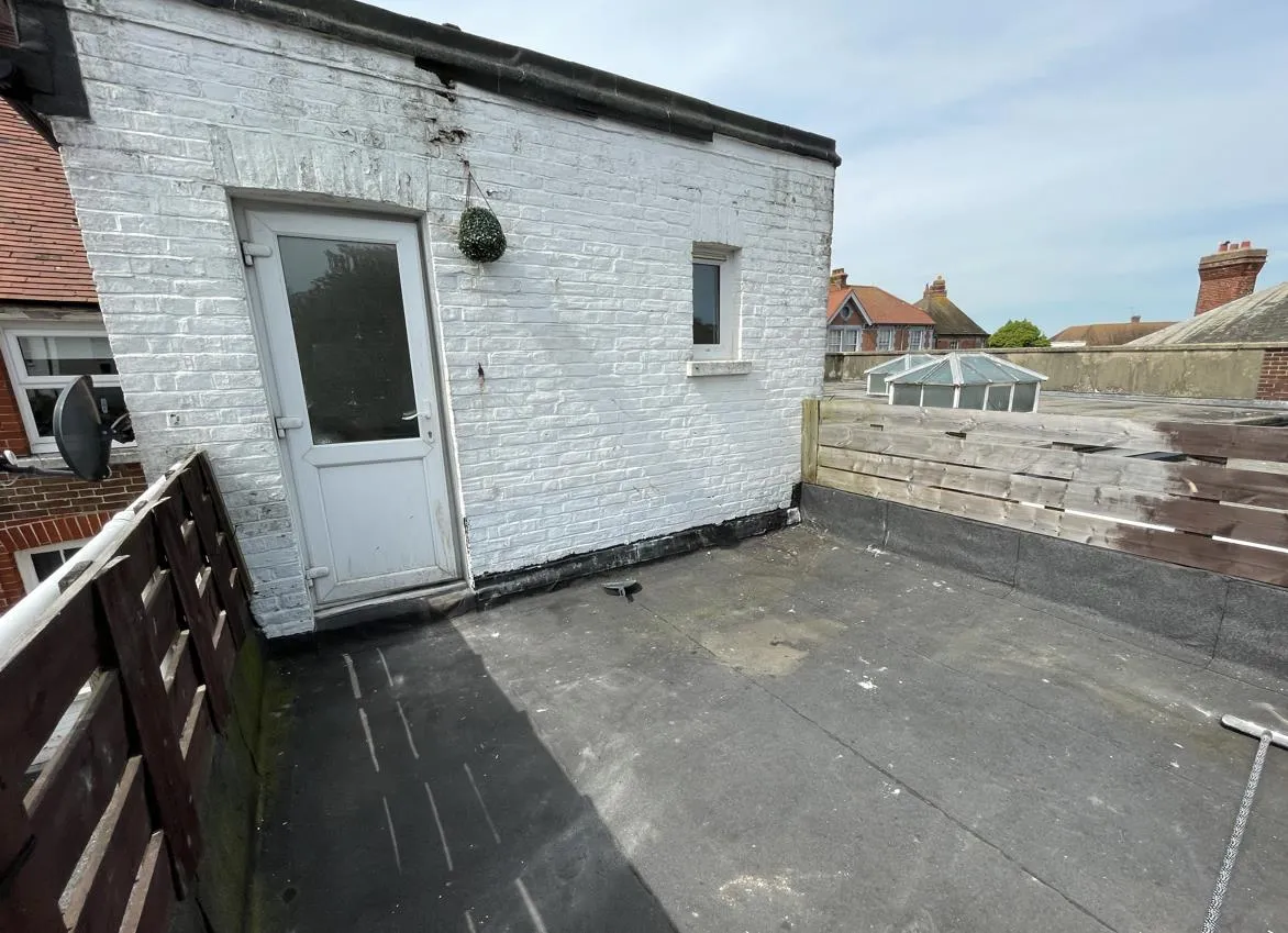 Beach Road, Littlehampton, photo 10
