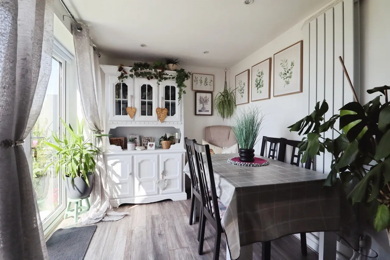 Walker Road, Barry, photo 6