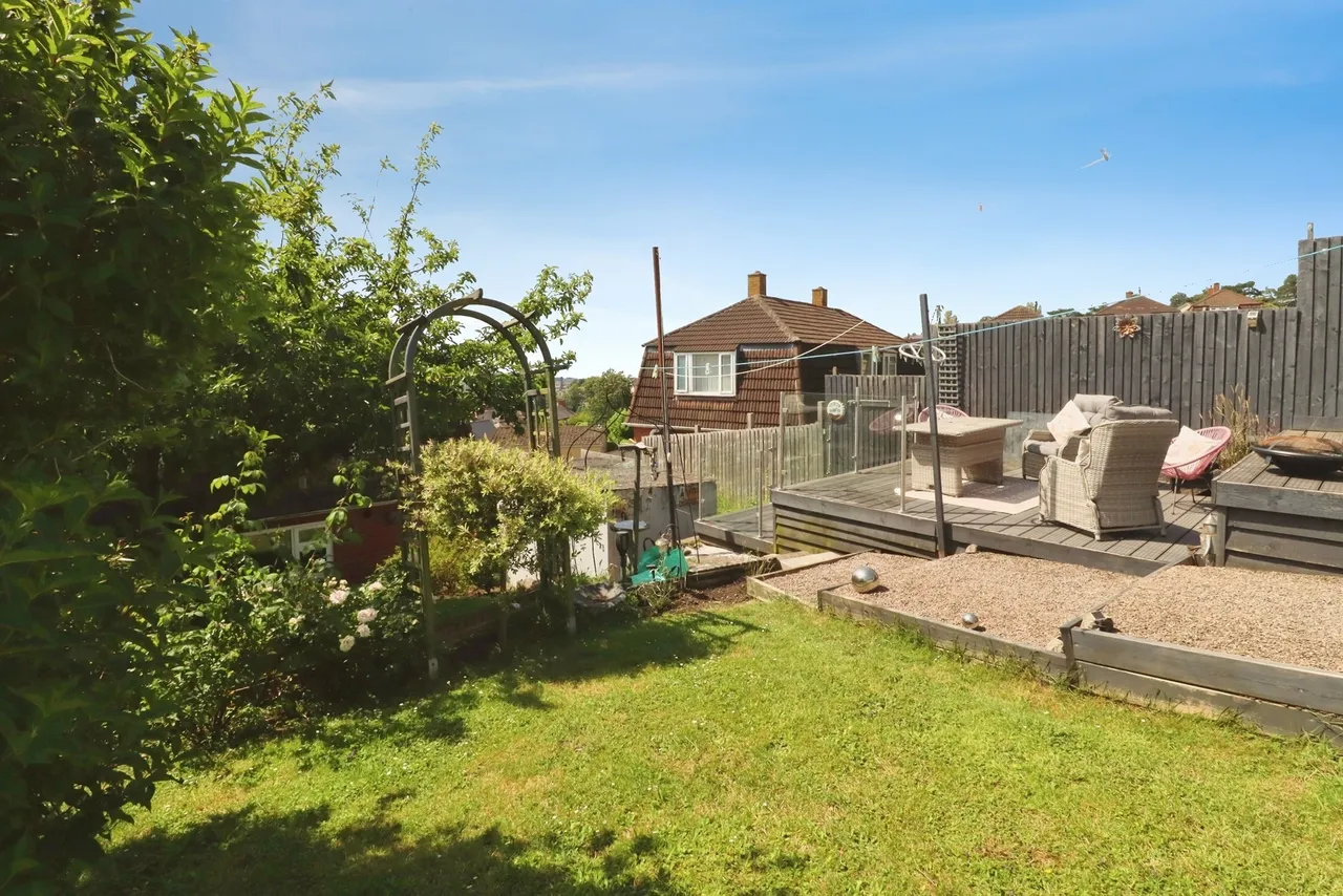 Walker Road, Barry, photo 2