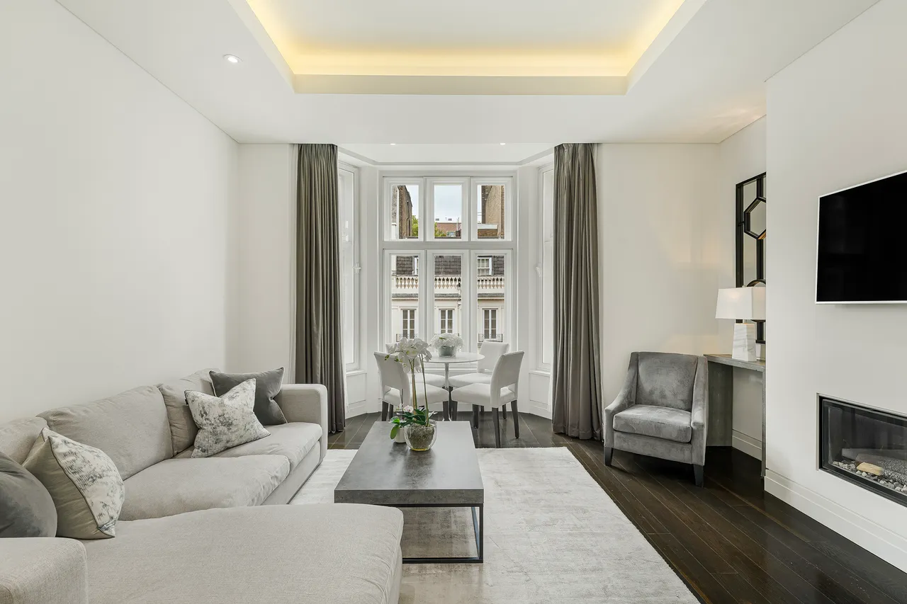 Green Street, Mayfair, W1K, photo 2