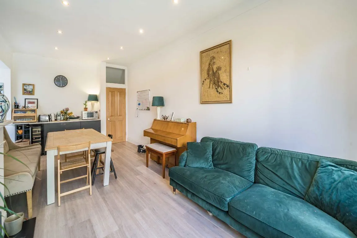Kingscourt Road, SW16, photo 4