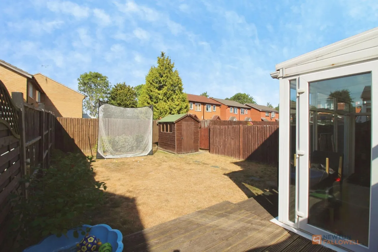 Moorland Road, Syston, LE7, photo 13