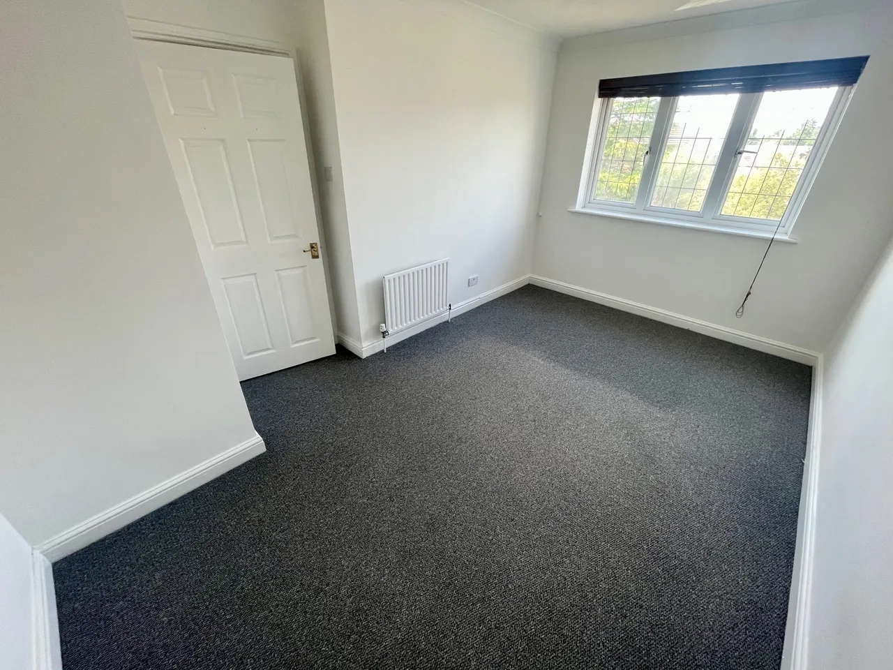 Lorimer Close, LU2, photo 15