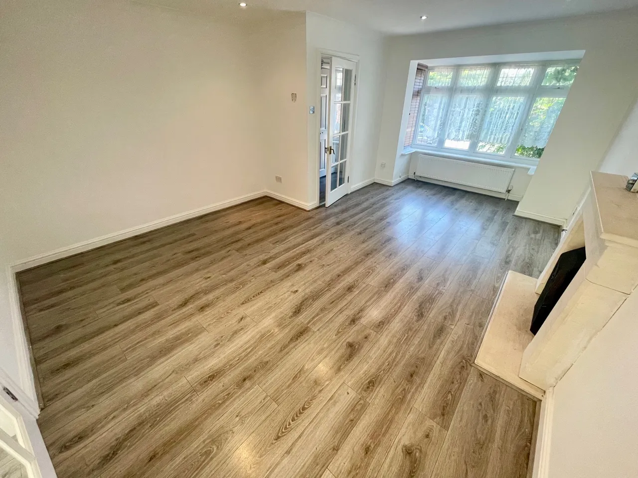 Lorimer Close, LU2, photo 3