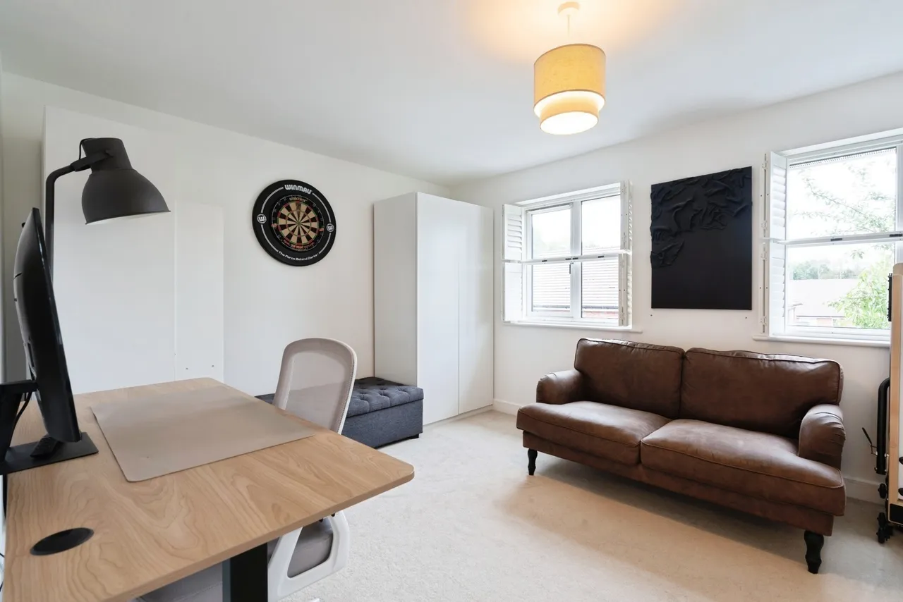 Brickwork Avenue, Liphook, GU30, photo 4