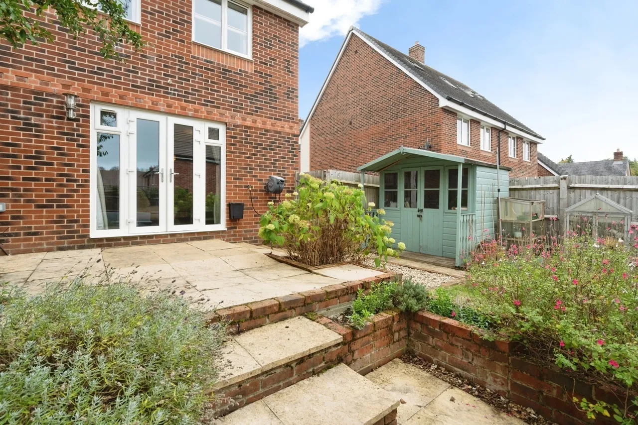 Brickwork Avenue, Liphook, GU30, photo 20