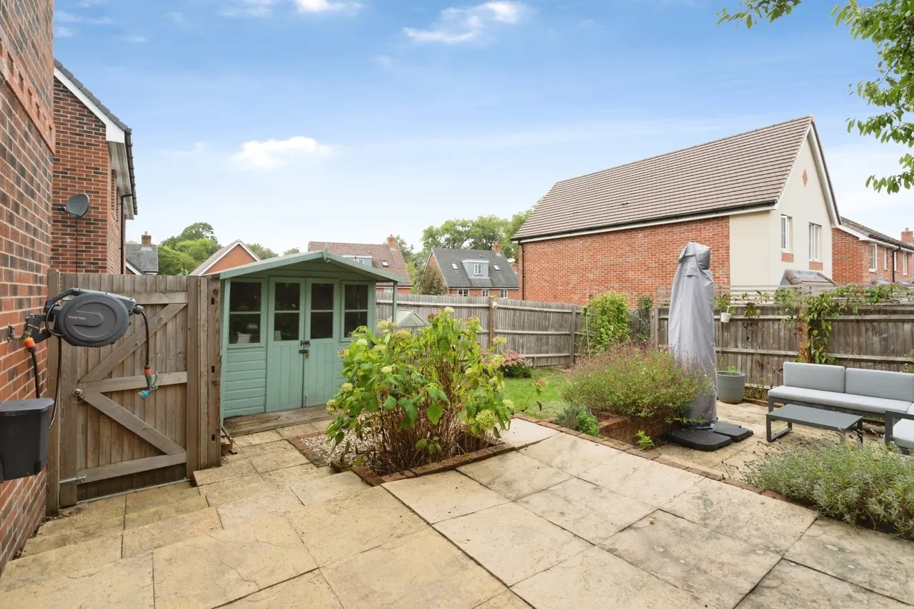 Brickwork Avenue, Liphook, GU30, photo 14