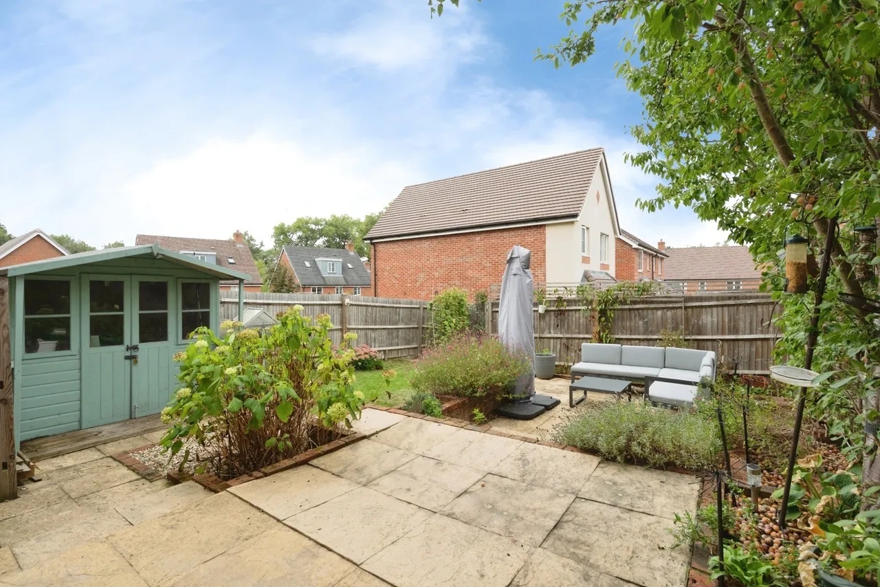 Brickwork Avenue, Liphook, GU30, photo 15