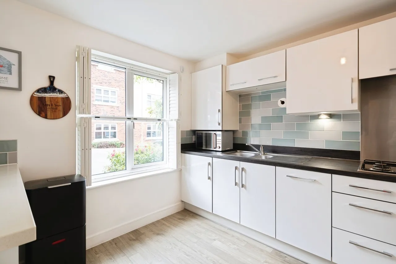 Brickwork Avenue, Liphook, GU30, photo 24